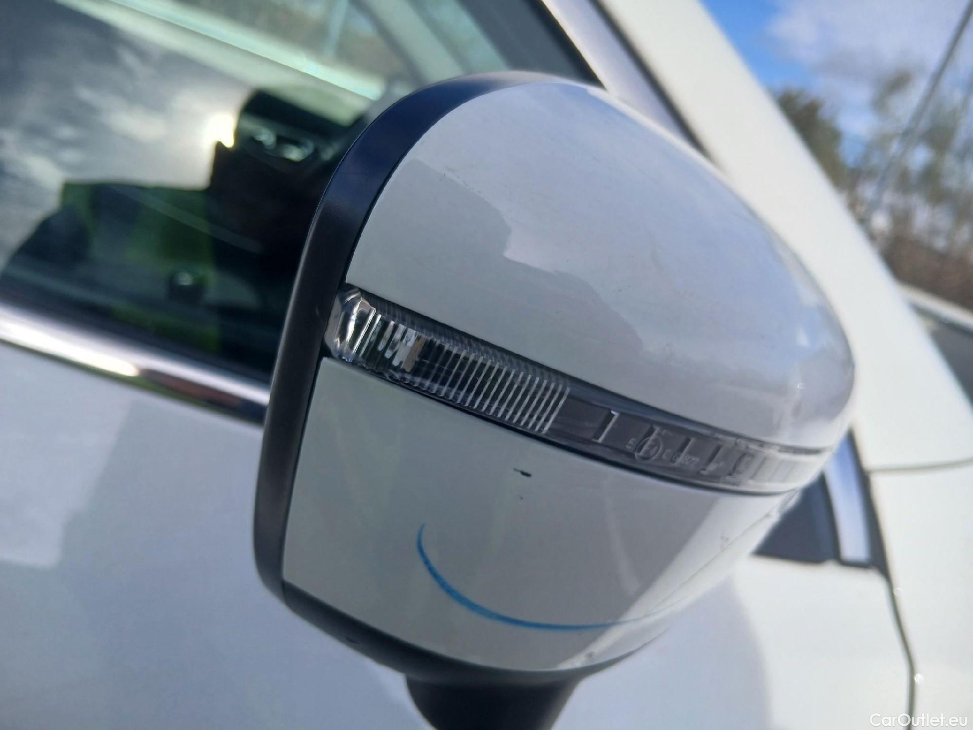  Nissan  Qashqai NISSAN  / 2017 / 5P / todoterreno dCi 150CV (110kW) N-CONNECTA (AC) #22