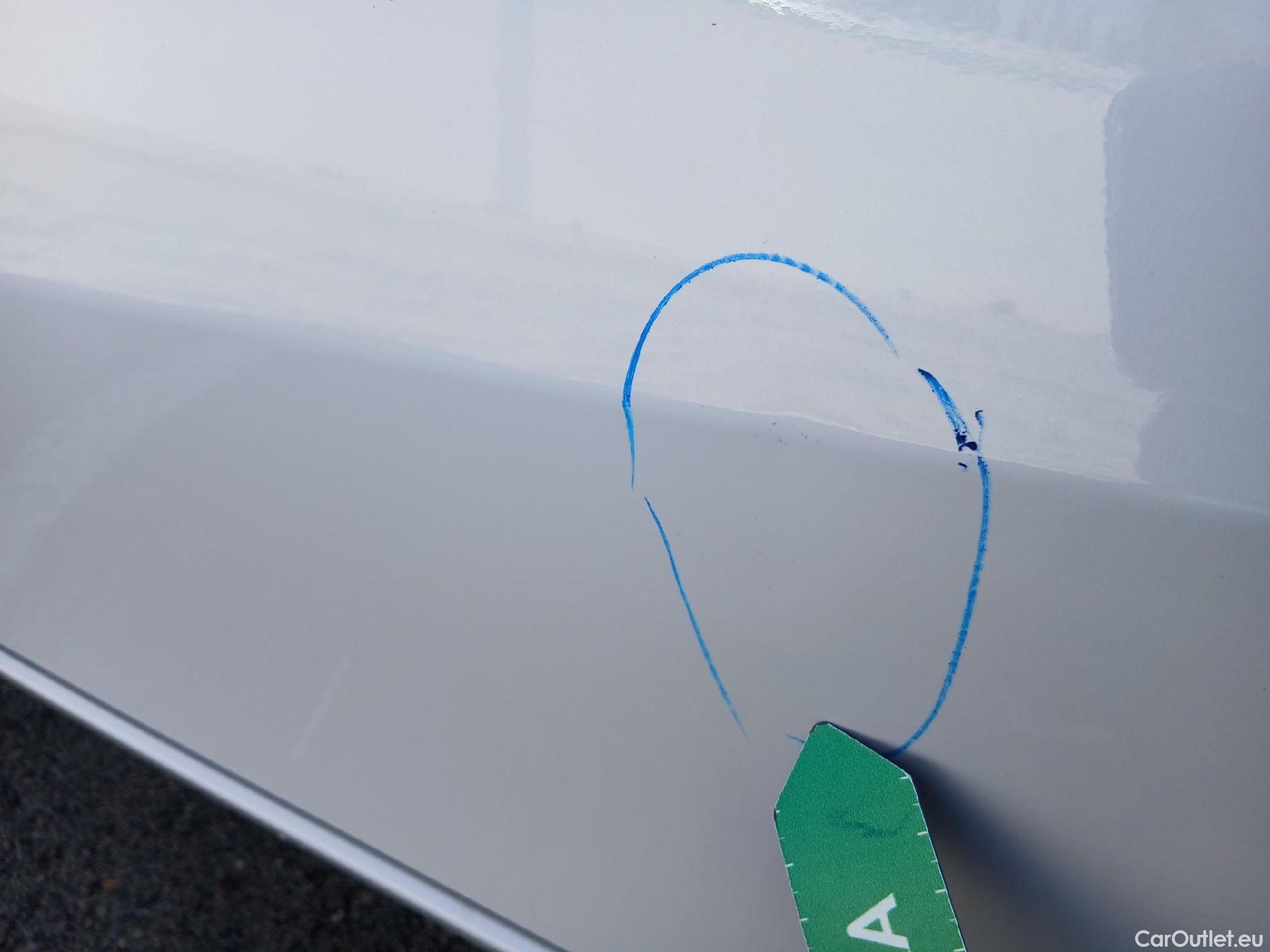  Mercedes  A-Klasse MERCEDES-BENZ Clase A / 2018 / 4P / sedán Sedán A 250 e #7