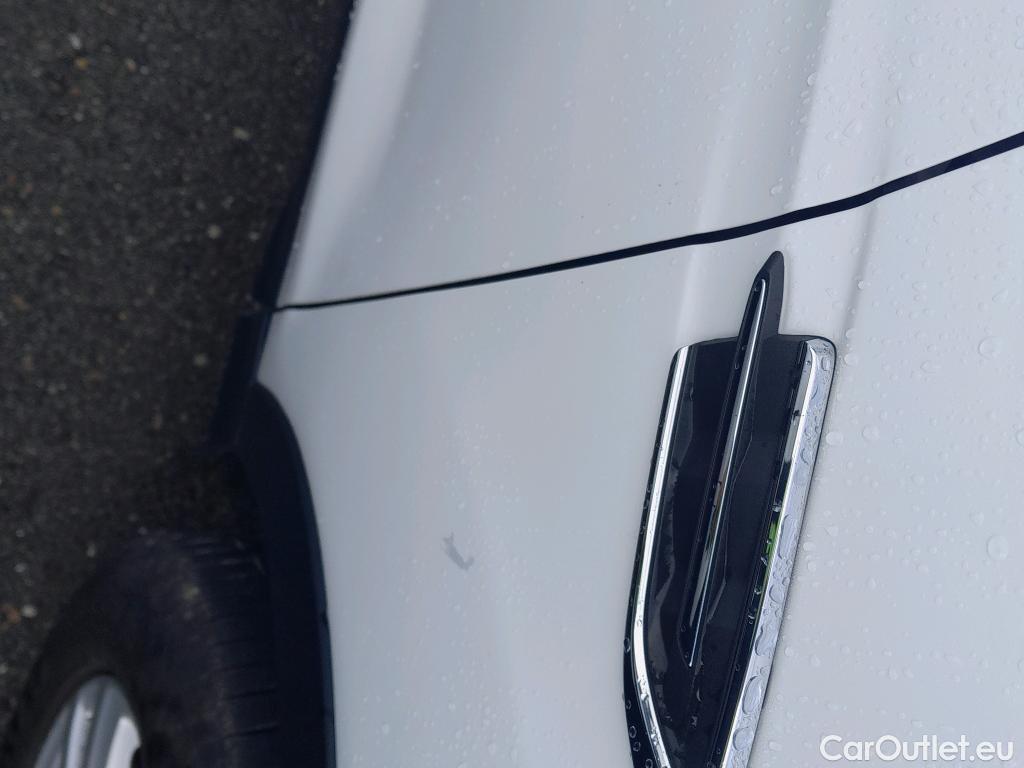  Ford  Kuga FORD  / 2016 / 5P / todoterreno 1.5 EcoBoost 88kW 4x2 Trend+ (CX) #15