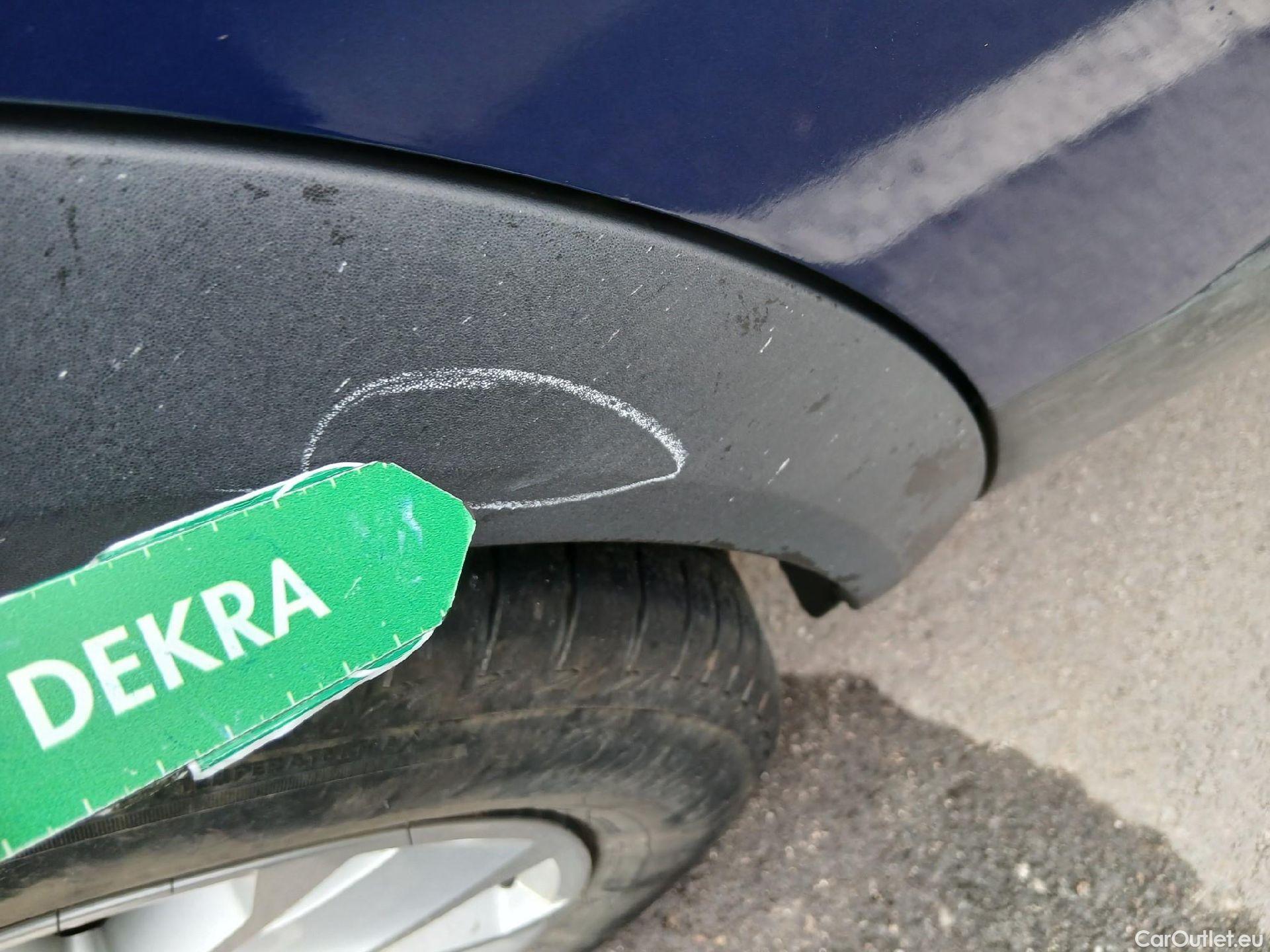  Renault  Captur RENAULT  / 2020 / 5P / todoterreno Intens TCe 90 #22