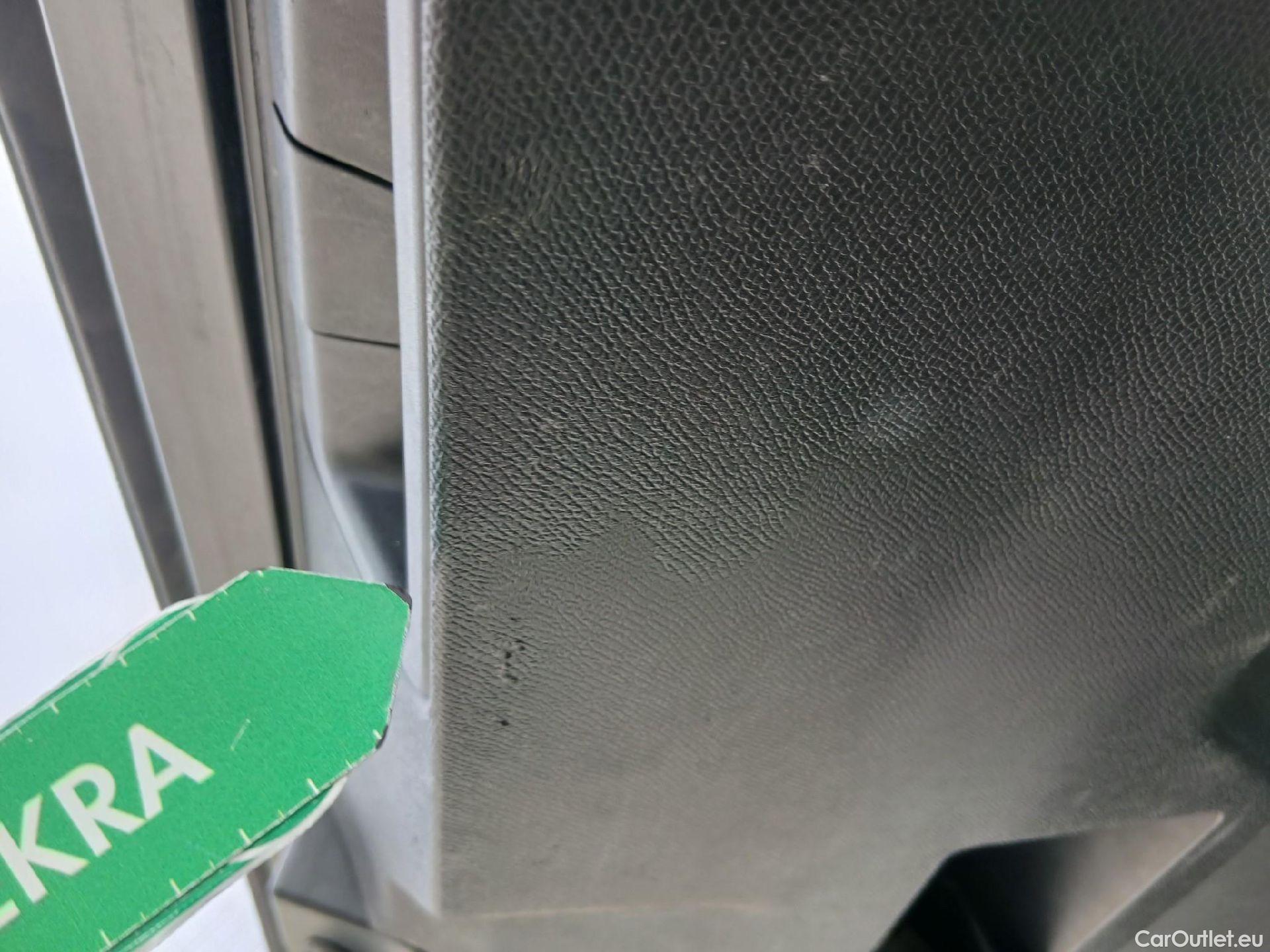  Peugeot  3008  Allure Pack 1.5 HDi 130CV AT8 E6d #6