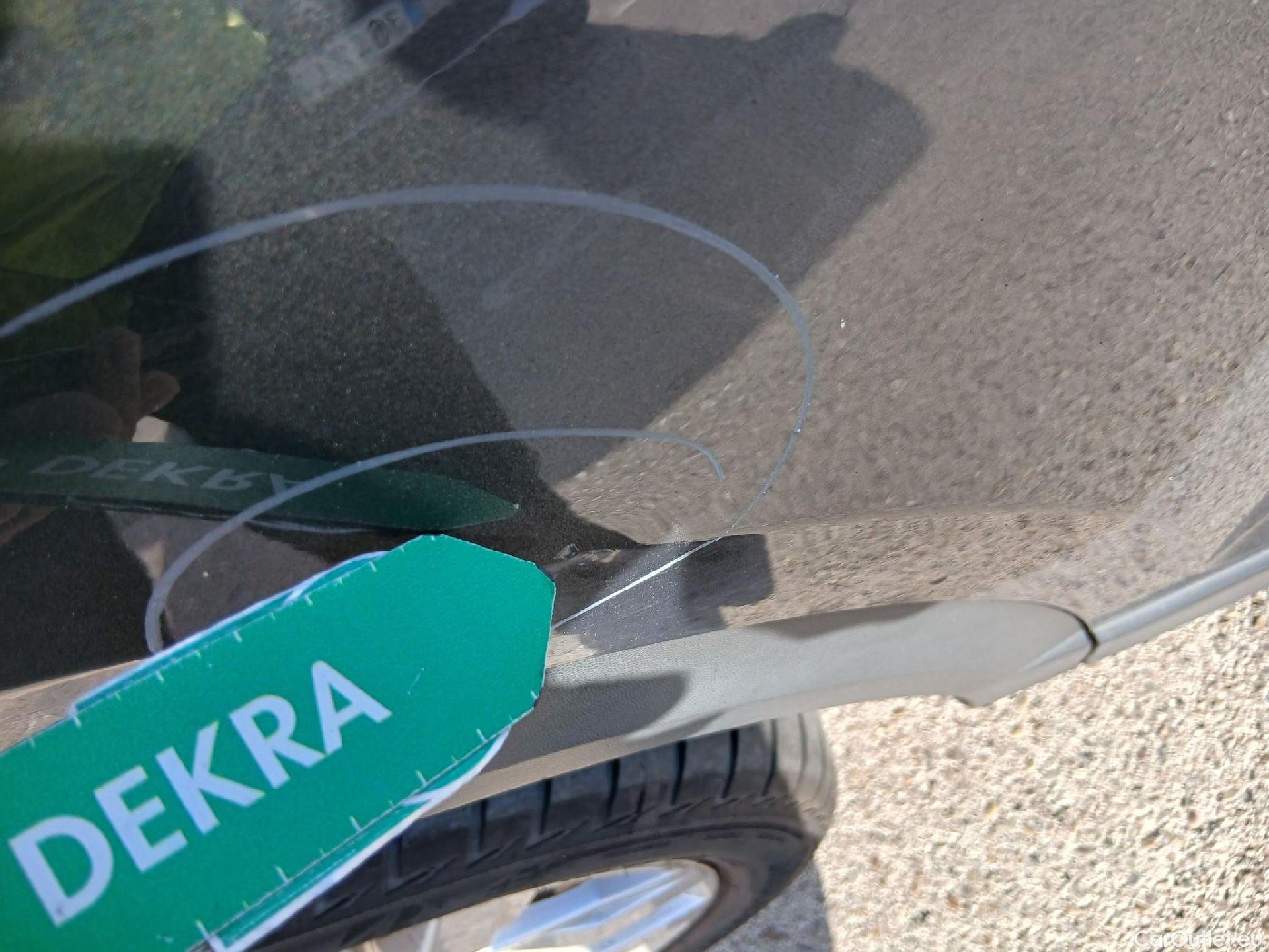  Volkswagen  T-ROC VOLKSWAGEN  / 2017 / 5P / todoterreno Advance 2.0 TDI 110kW (150CV) DSG (AC2) #29