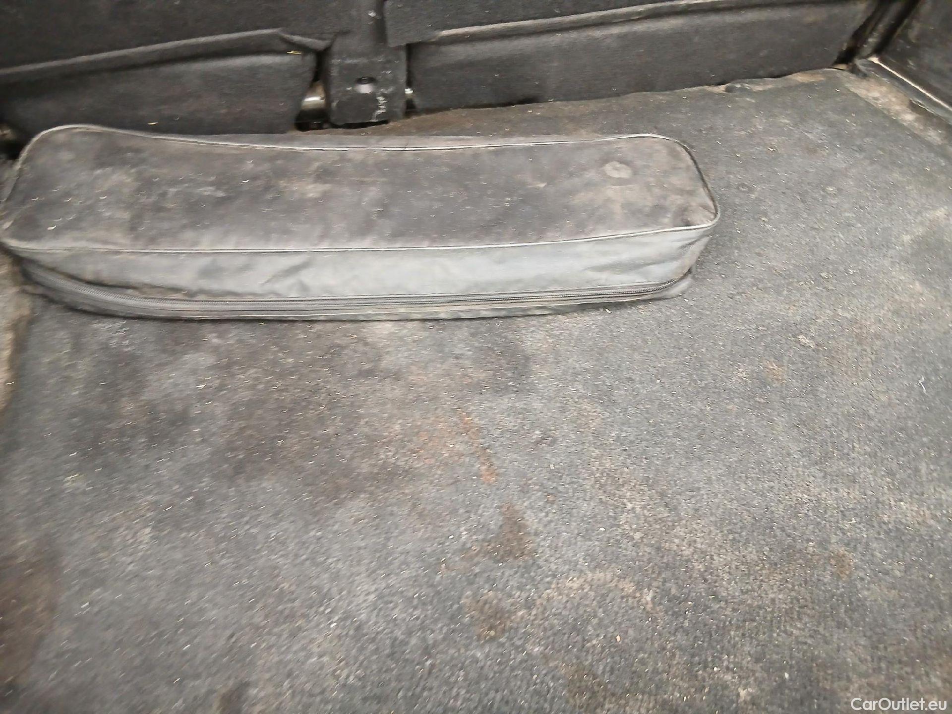  Renault  Captur RENAULT  / 2020 / 5P / todoterreno Intens TCe 90 #6