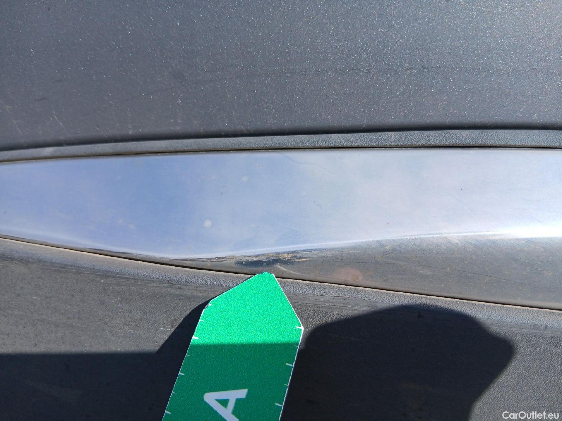  Peugeot  3008 PEUGEOT  / 2020 / 5P / todoterreno 1.5 BlueHDi 96kW (130CV) S&S Allure EAT8 #43