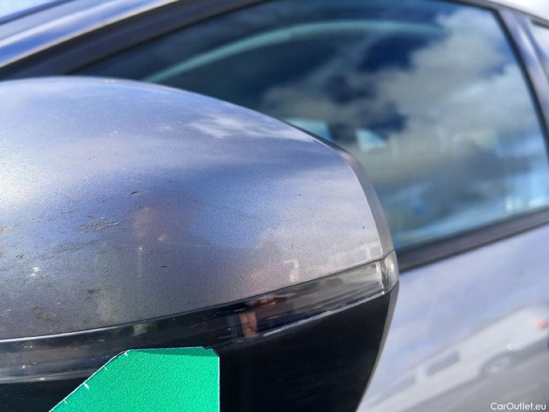  Peugeot  3008 PEUGEOT  / 2020 / 5P / todoterreno 1.5 BlueHDi 96kW (130CV) S&S Allure EAT8 #14