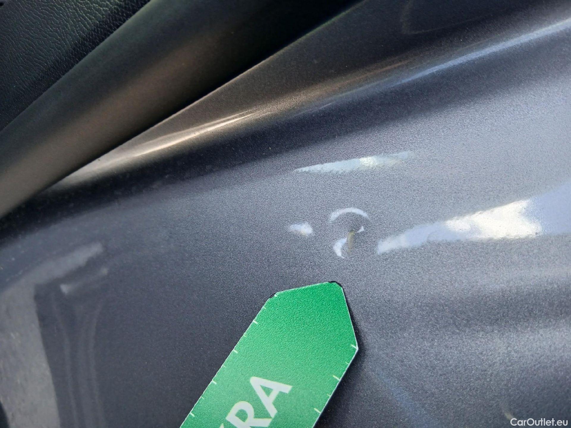  Peugeot  3008 PEUGEOT  / 2020 / 5P / todoterreno 1.5 BlueHDi 96kW (130CV) S&S Allure EAT8 #53