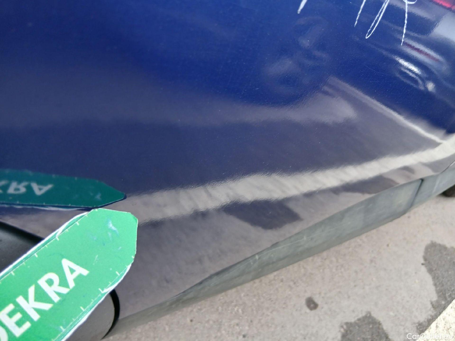  Renault  Captur RENAULT  / 2020 / 5P / todoterreno Intens TCe 90 #24