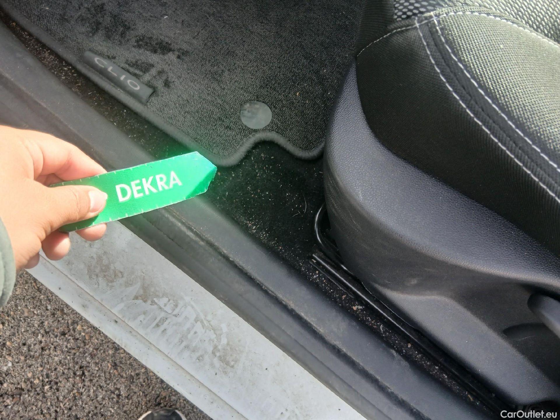  Renault  Clio RENAULT  / 2016 / 5P / berlina con portón Business TCe 66kW (90CV) GLP -18 #6