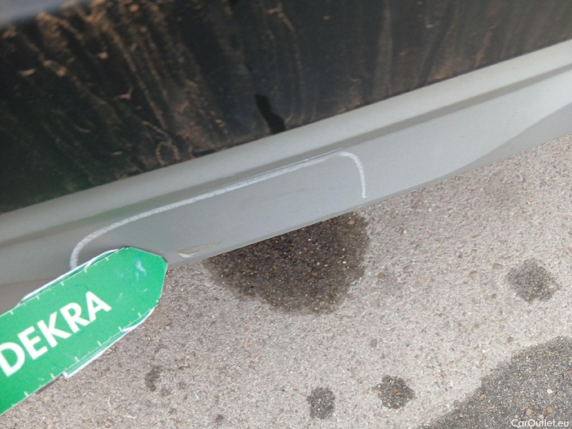  Renault  Captur RENAULT  / 2020 / 5P / todoterreno Intens TCe 90 #15