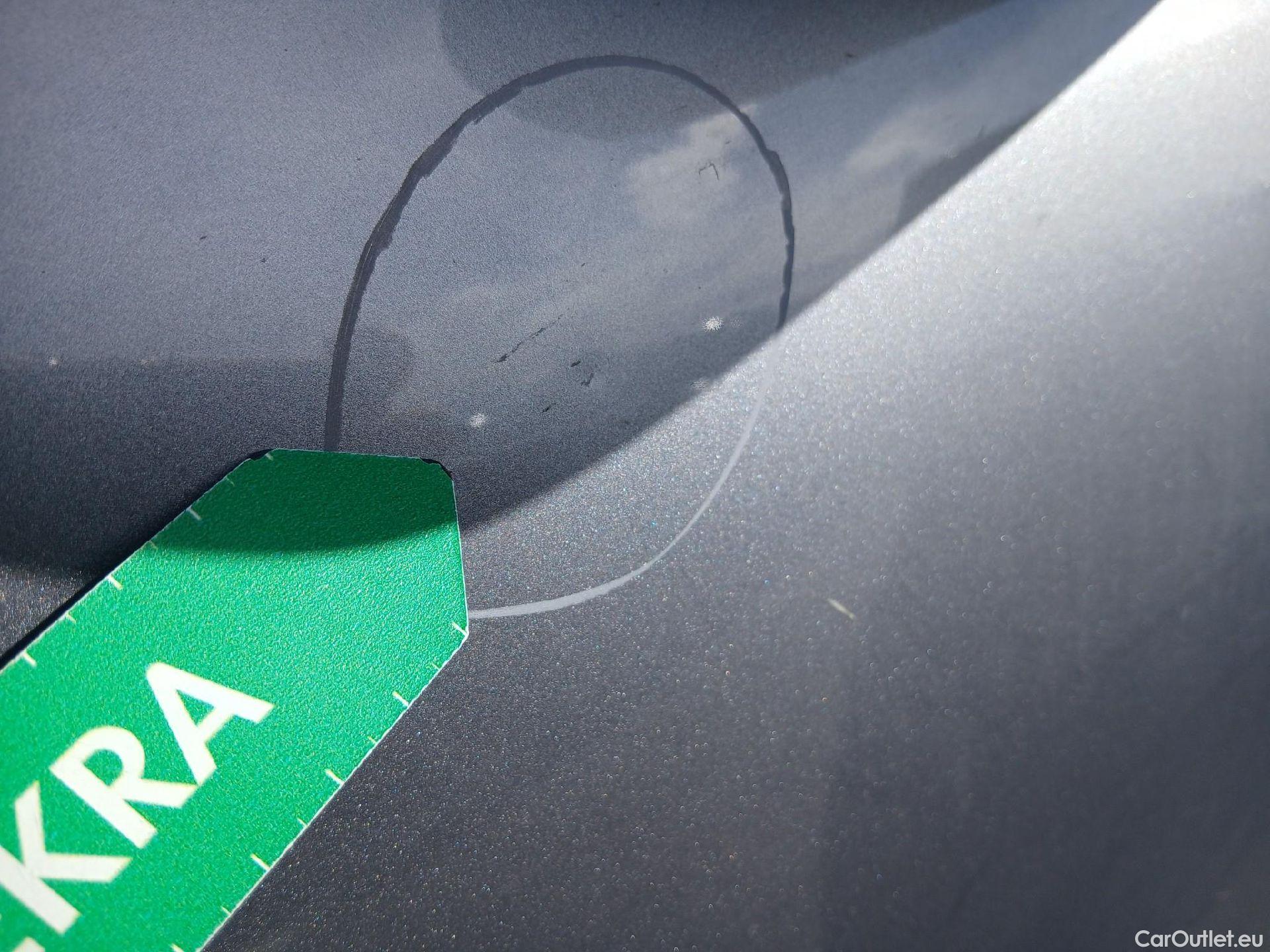  Peugeot  3008 PEUGEOT  / 2020 / 5P / todoterreno 1.5 BlueHDi 96kW (130CV) S&S Allure EAT8 #45