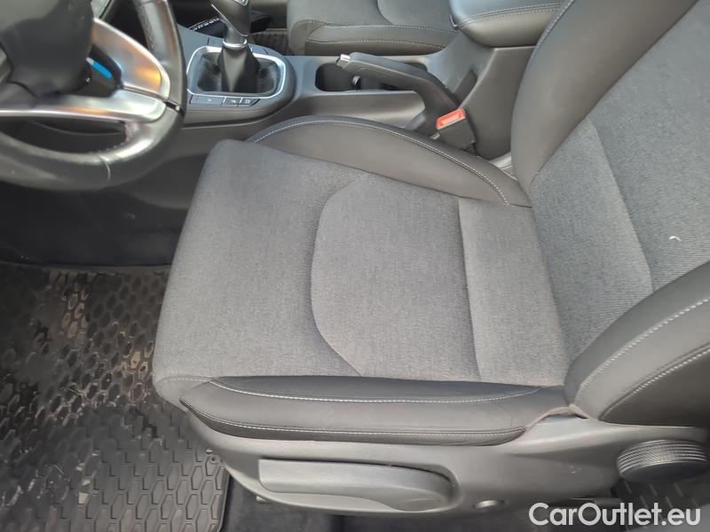  Hyundai  i30  (PD)(01.2017  ->)  kom.1.5T-GDI Smart 5d #5