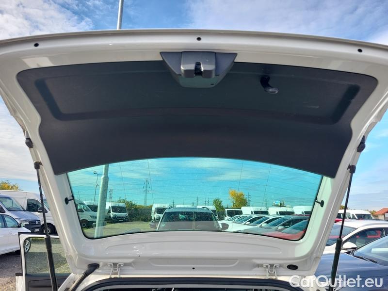  Skoda  Fabia  Combi (2015) Com.1.0TSI 70 Ambition 5d #17