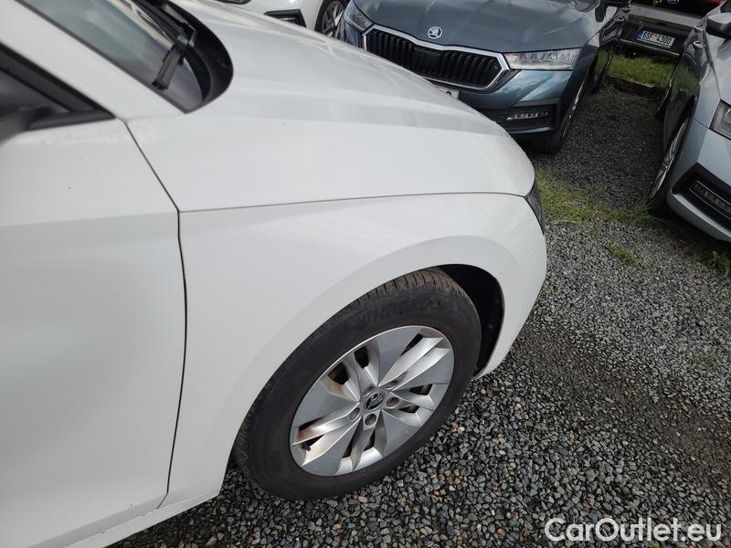  Skoda  Octavia  Lim. (NX3)(2020)  1.5TSI 110 Ambition 5d #9