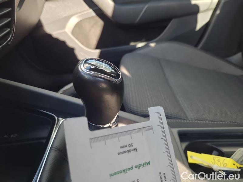  Skoda  Octavia  Lim. (NX3)(2020)  2.0TDI 85 Ambition 5d #9