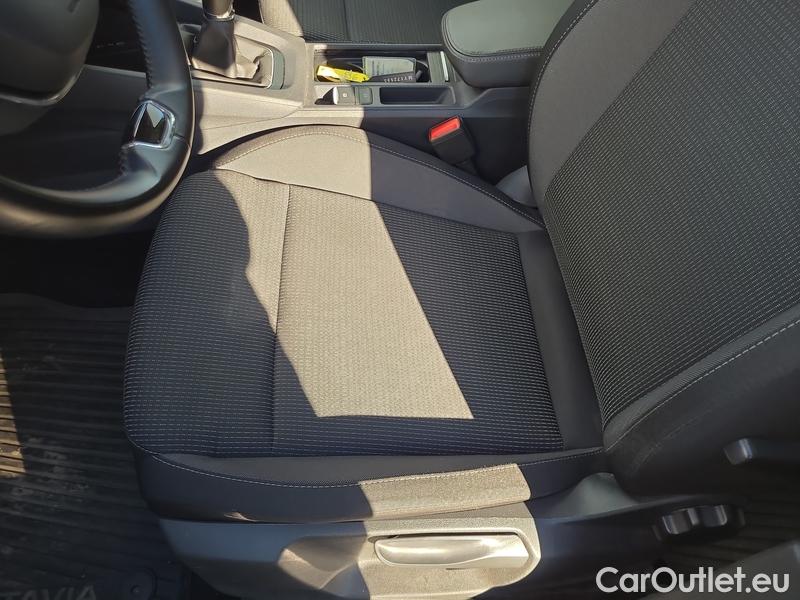  Skoda  Octavia  Lim. (NX3)(2020)  2.0TDI 85 Ambition 5d #10