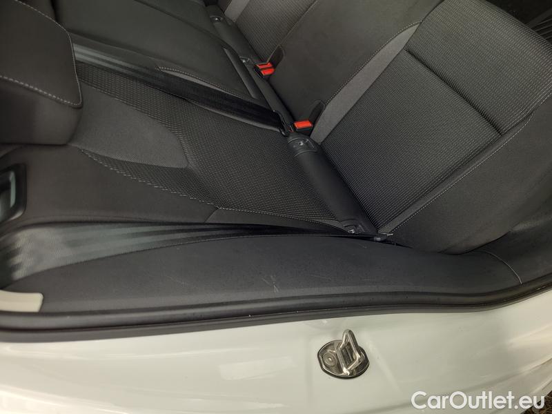  Skoda  Octavia  Lim. (NX3)(2020)  1.5TSI 110 Ambition 5d #8