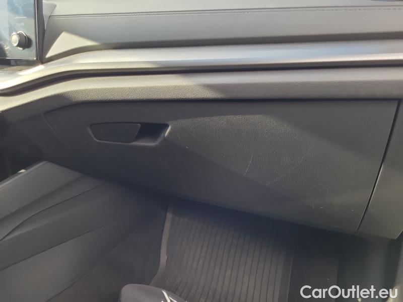  Skoda  Octavia  Lim. (NX3)(2020)  2.0TDI 85 Ambition 5d #18