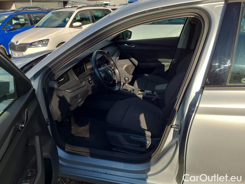  Skoda  Octavia  Lim. (NX3)(2020)  2.0TDI 85 Ambition 5d #12