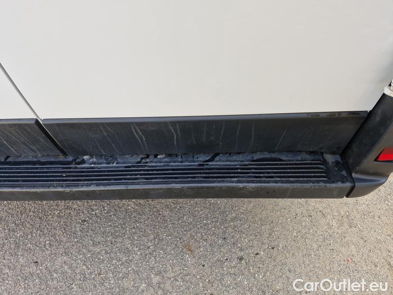  Peugeot  Boxer  2 (2006)  Fur.2.2HDI 4350 L4H2 Act #22