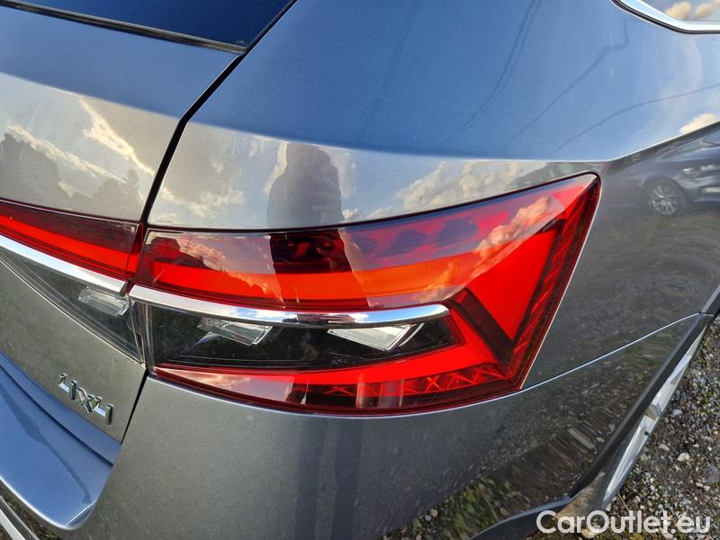  Skoda  Superb  Combi (3V5)(2015) Su.c.2.0TDI 147 Scout 4x4 Aut #26