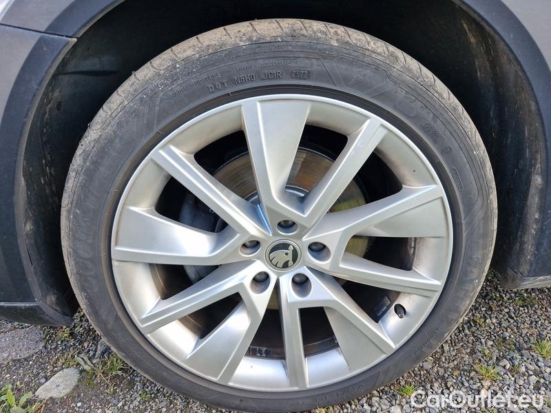  Skoda  Superb  Combi (3V5)(2015) Su.c.2.0TDI 147 Scout 4x4 Aut #7