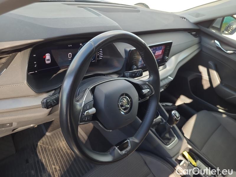  Skoda  Octavia  Lim. (NX3)(2020)  2.0TDI 85 Ambition 5d #8