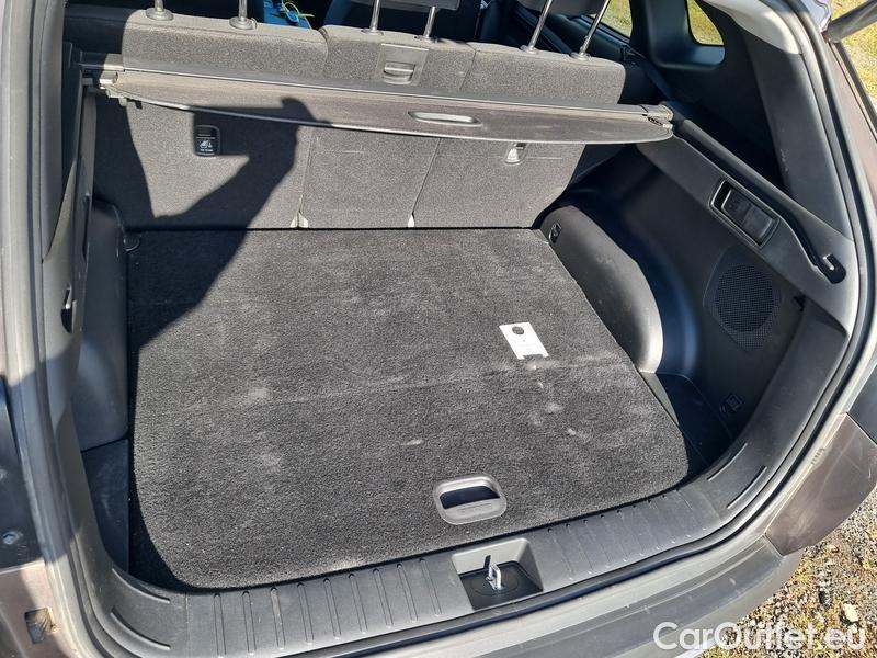  Hyundai  Tucson   (NX)(2020) Tucs.1.6T-GDI 132 Style 4x4 AT #9