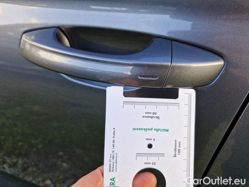  Skoda  Superb  Combi (3V5)(2015) Su.c.2.0TDI 147 Scout 4x4 Aut #14