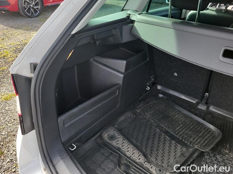  Skoda  Fabia  Combi (2015) Com.1.0TSI 70 Ambition 5d #20