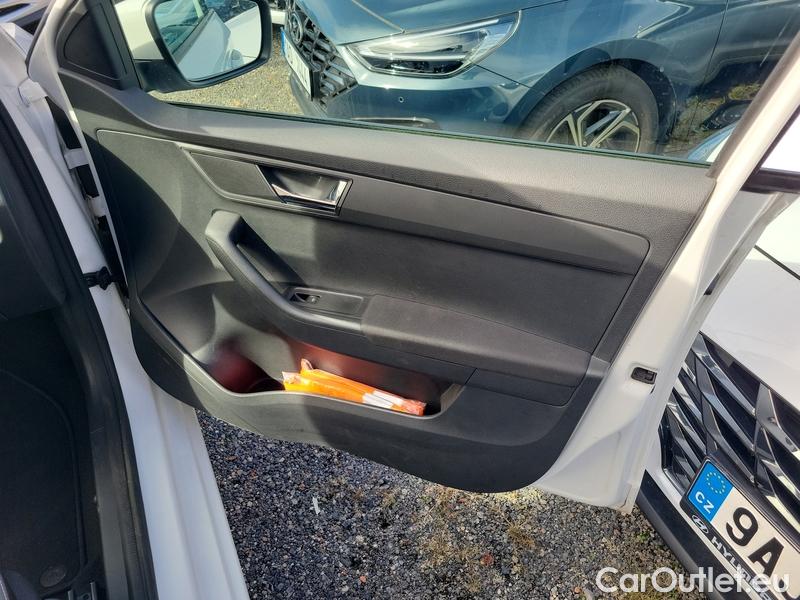  Skoda  Fabia  Combi (2015) Com.1.0TSI 70 Ambition 5d #22