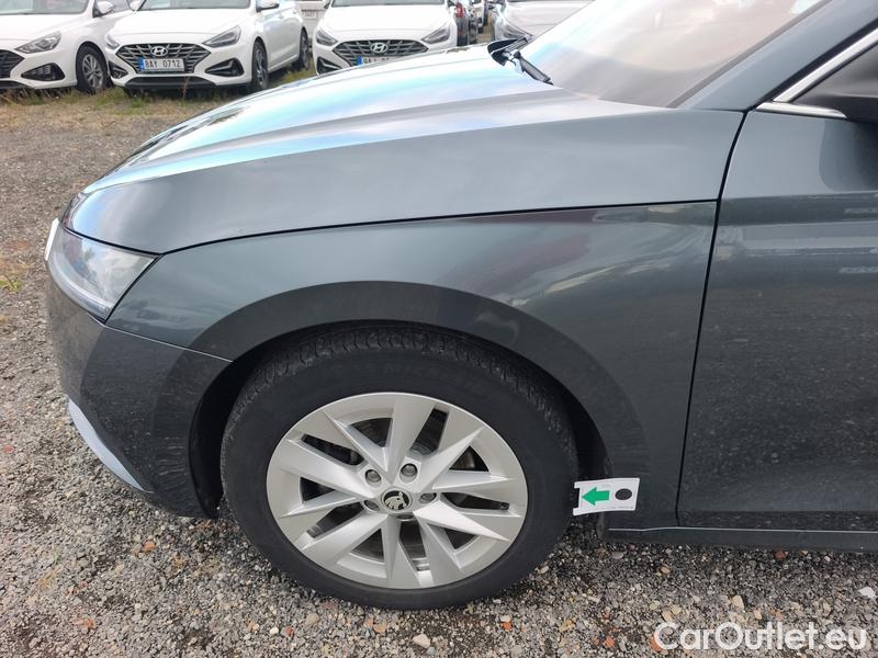  Skoda  Octavia  Lim. (NX3)(2020)  2.0TDI 85 Style 5d #8