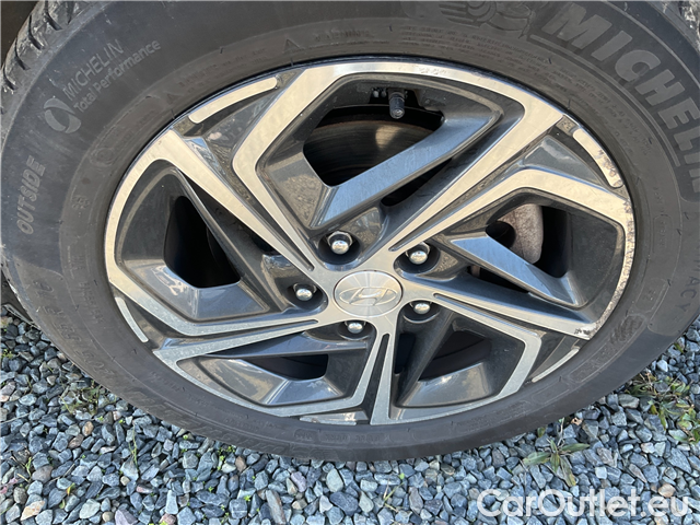  Hyundai  i30  kom.1.5i Family Comfort 5d #1