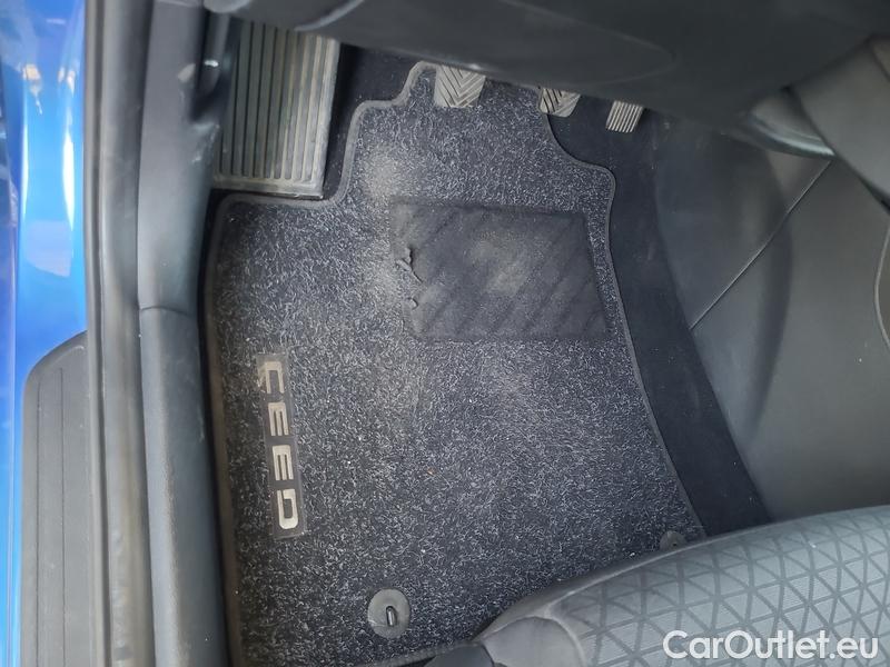  KIA  Cee'd Ceed  (CD) (2018->) Ceed SW 1.5 T-GDI 118 Spin 5d #3