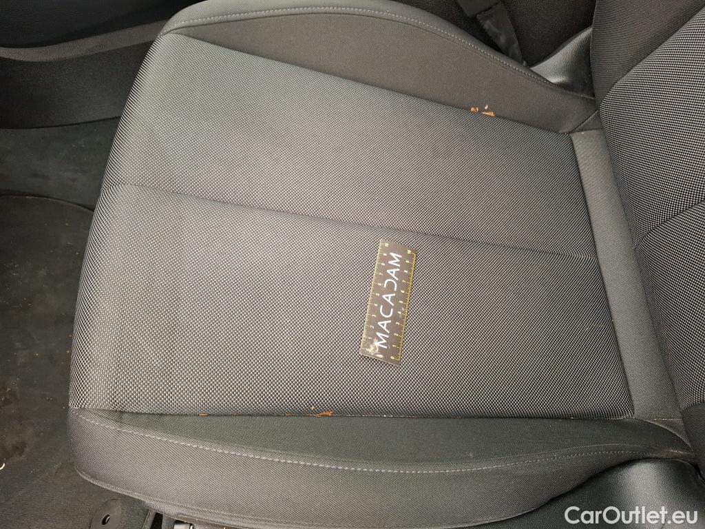  Audi  Q3 AUDI  Sportback / 2019 / 5P / SUV 35 TDI 150 S TRONIC / VO RECONDITIONNE - PHOTOS AVANT RECONDITIONNEMENT #6