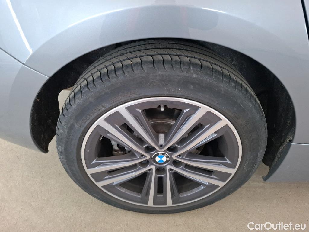  Bmw  Serie 1 BMW Série 1 / 2019 / 5P / Berline 116i DKG7 Business Design #31