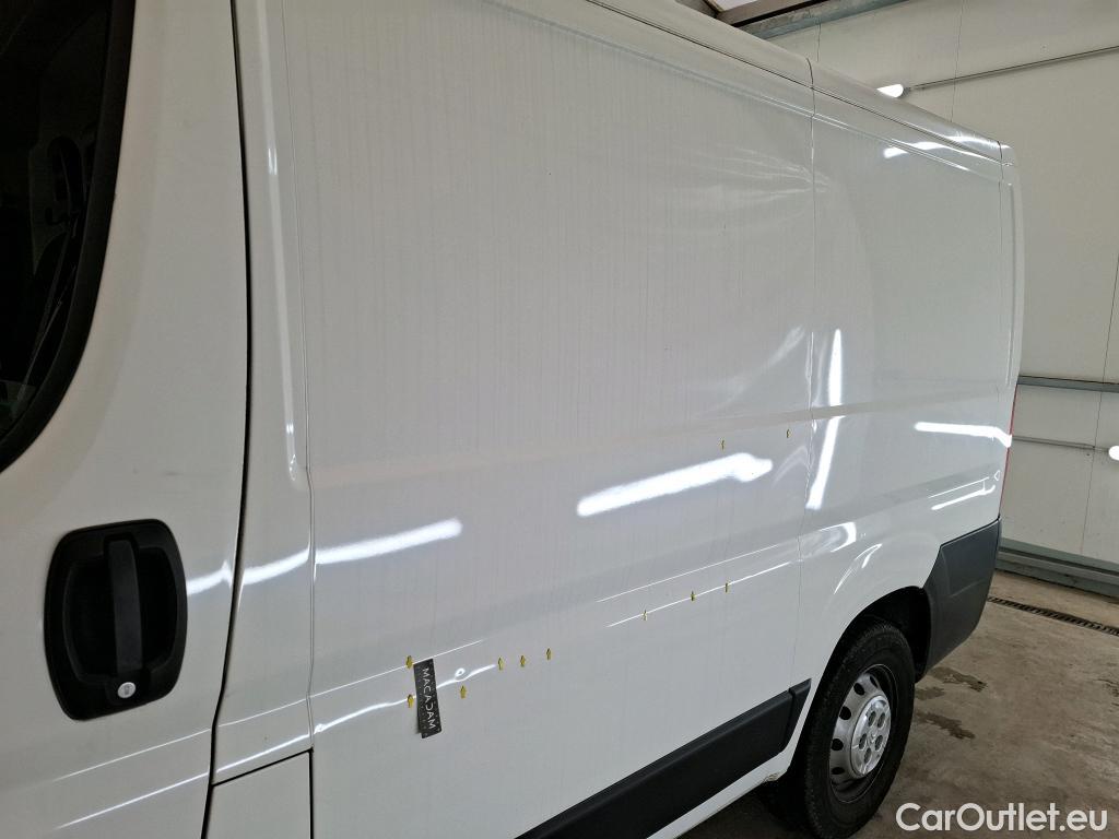  Citroen  Jumper CITROEN  VU 4p Fourgon 30 L1H1 BlueHDi 110 BVM6 Business #1