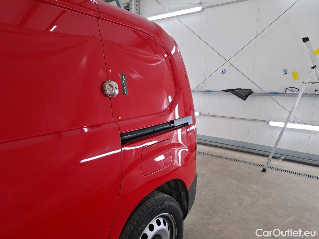  Citroen  Berlingo  Fourgon Driver M 650 1.2 PureTech 130CV BVA8 E6d #1