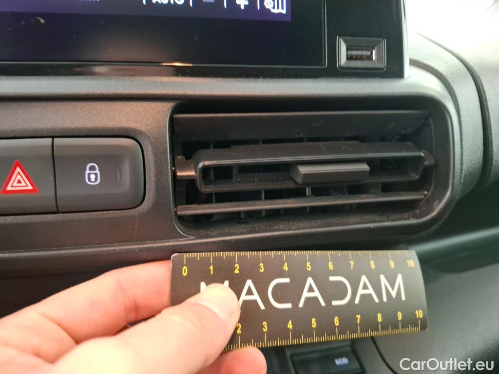  Citroen  Berlingo  Fourgon Driver M 650 1.2 PureTech 130CV BVA8 E6d #7