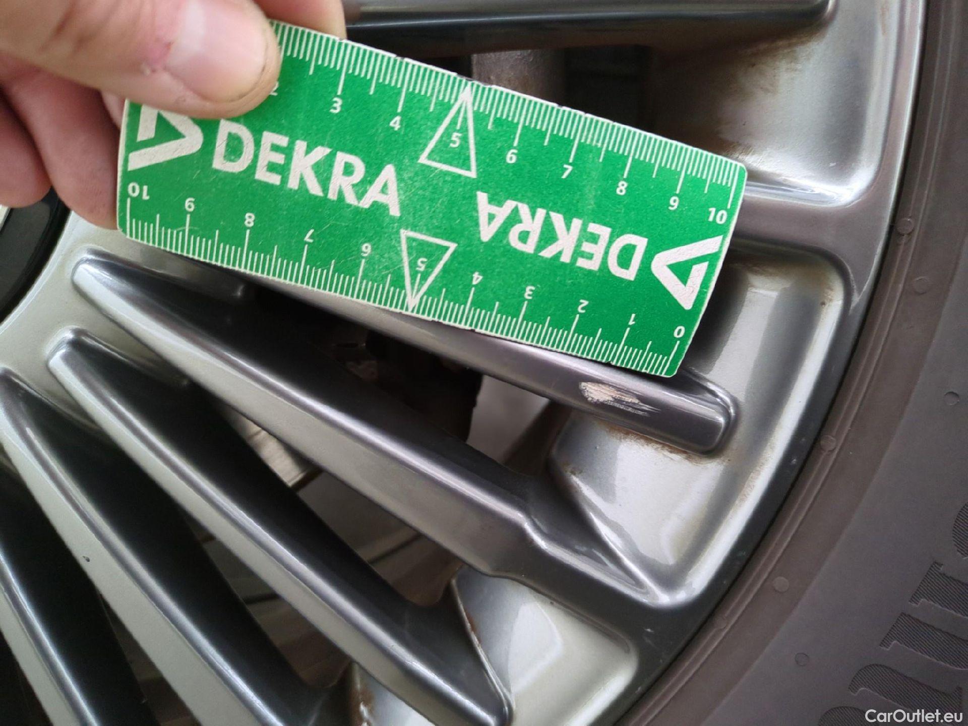  Fiat  500  e Icone 42kWh BVA #10