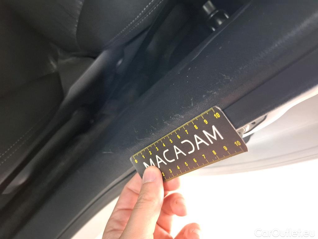  Peugeot  208  Affaire Premium Pack 1.5 HDi 100CV BVM5 E6dT #4