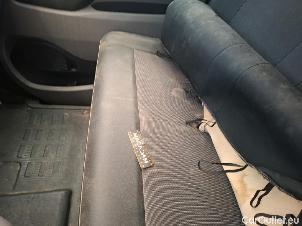  Opel  Vivaro OPEL  / 2019 / 4P / Fourgon tôlé 1.5 Diesel 120 ch L1 Pack Clim #29