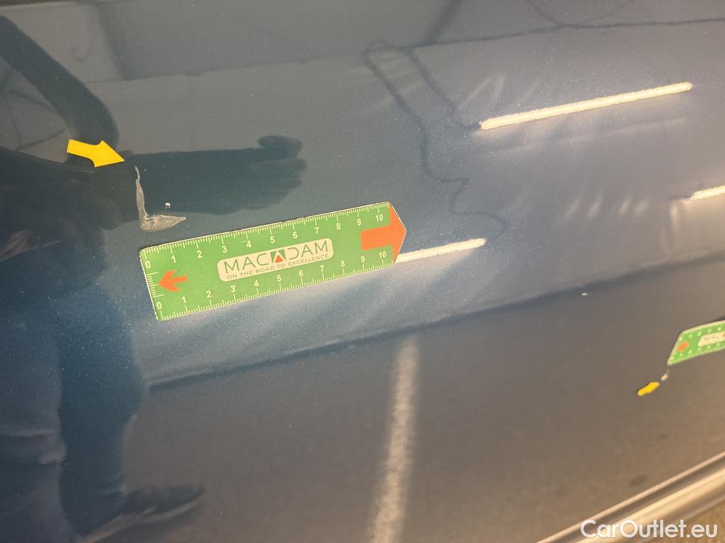  Peugeot  3008 PEUGEOT  / 2020 / 5P / SUV BlueHDi 130 S&S EAT8 Allure Pack #8