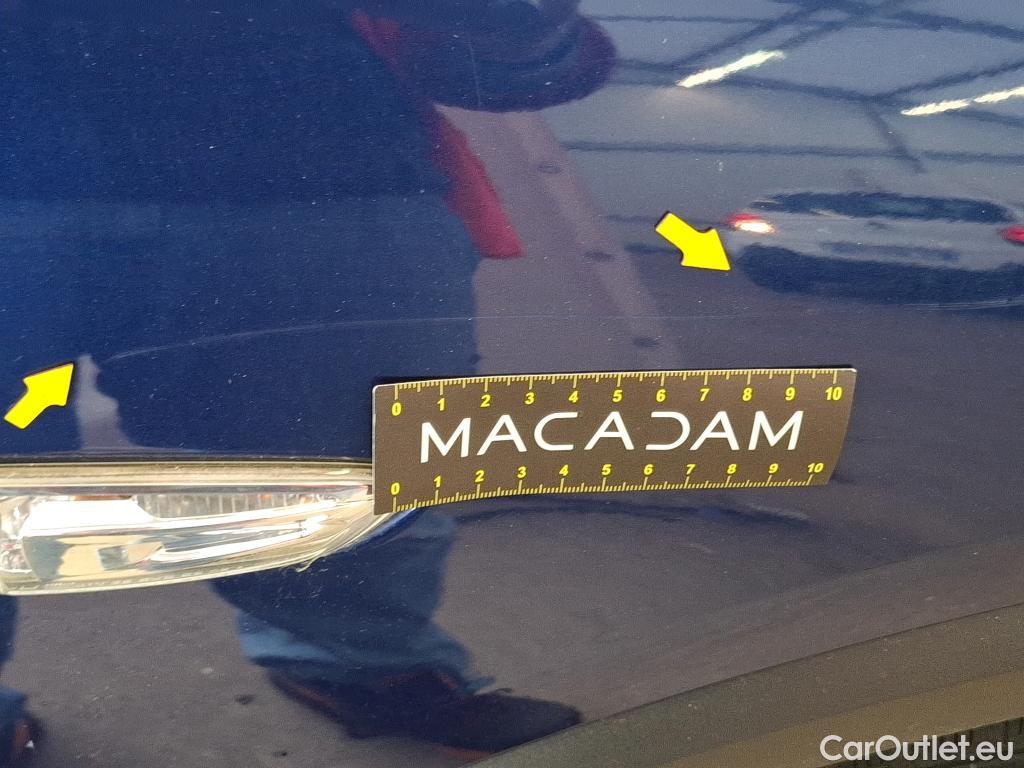  Opel  Crossland  X Business Elegance 1.2 Turbo 110CV BVM6 E6d #26