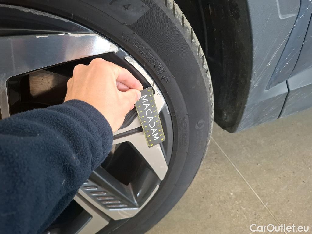  Hyundai  Tucson HYUNDAI  / 2020 / 5P / SUV 1.6 PHEV 265 HTRAC EXECUTIVE 4WD AUTO #25