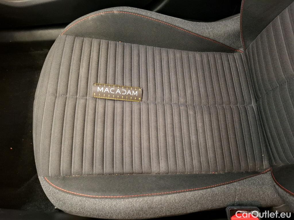  Peugeot  2008  Active Pack 1.2 PureTech 130CV BVA8 E6d #9