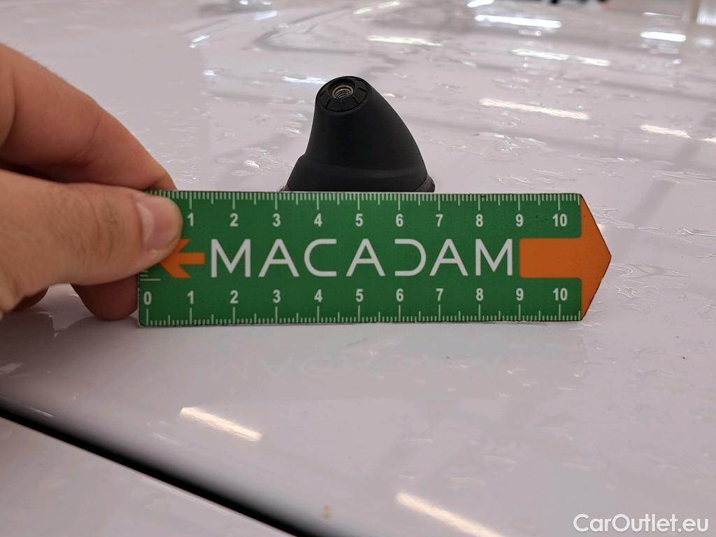  Peugeot  208  Affaire Premium 1.6 HDi 75CV BVM5 E6 #12