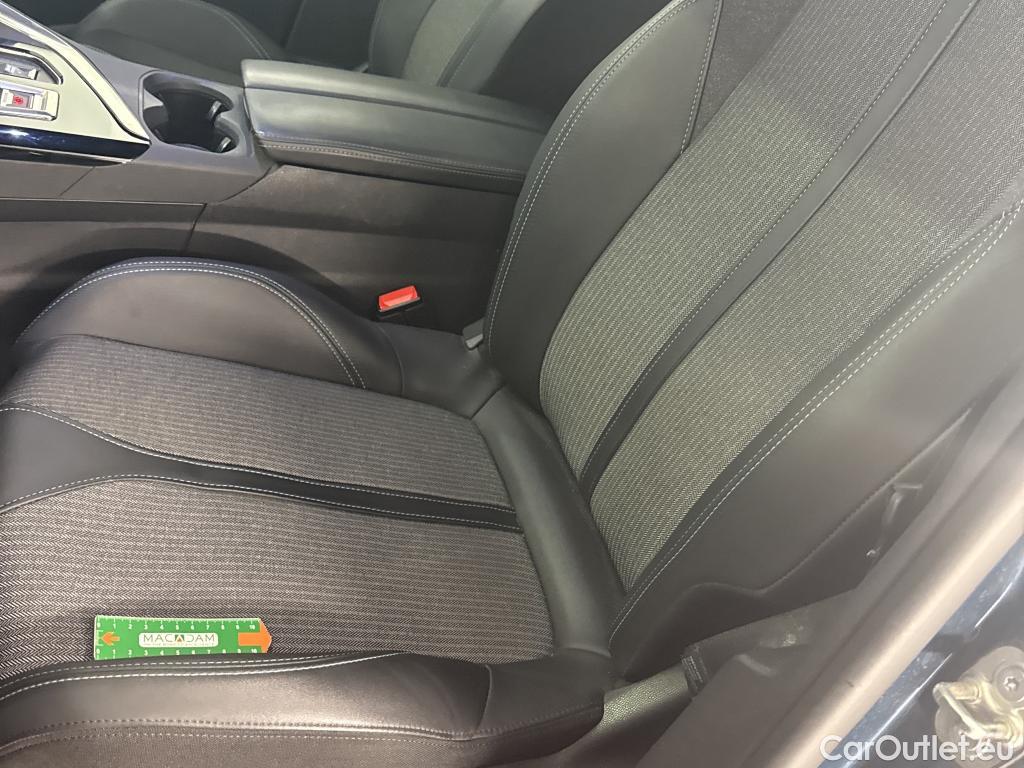  Peugeot  3008 PEUGEOT  / 2020 / 5P / SUV BlueHDi 130 S&S EAT8 Allure Pack #1