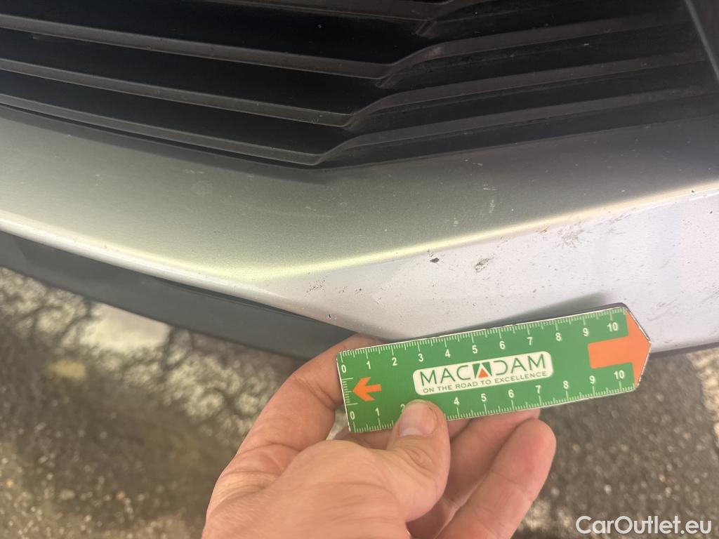  Peugeot  3008 PEUGEOT  / 2020 / 5P / SUV BlueHDi 130 S&S EAT8 Allure Pack #16