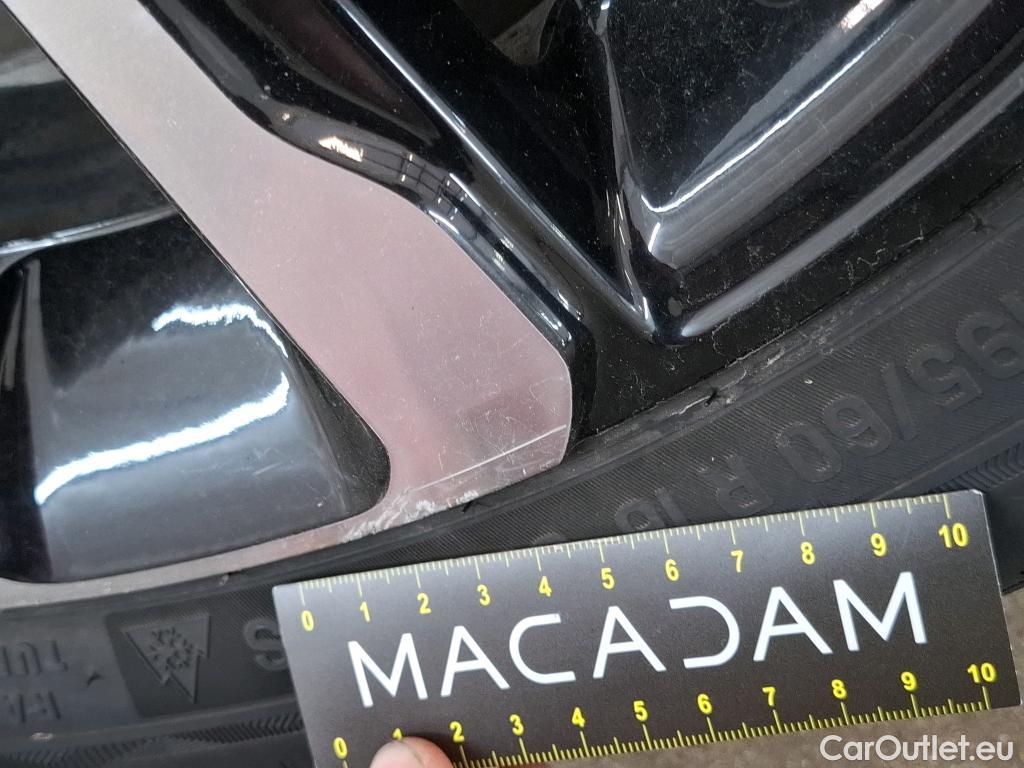  Opel  Crossland  X Business Elegance 1.2 Turbo 110CV BVM6 E6d #20