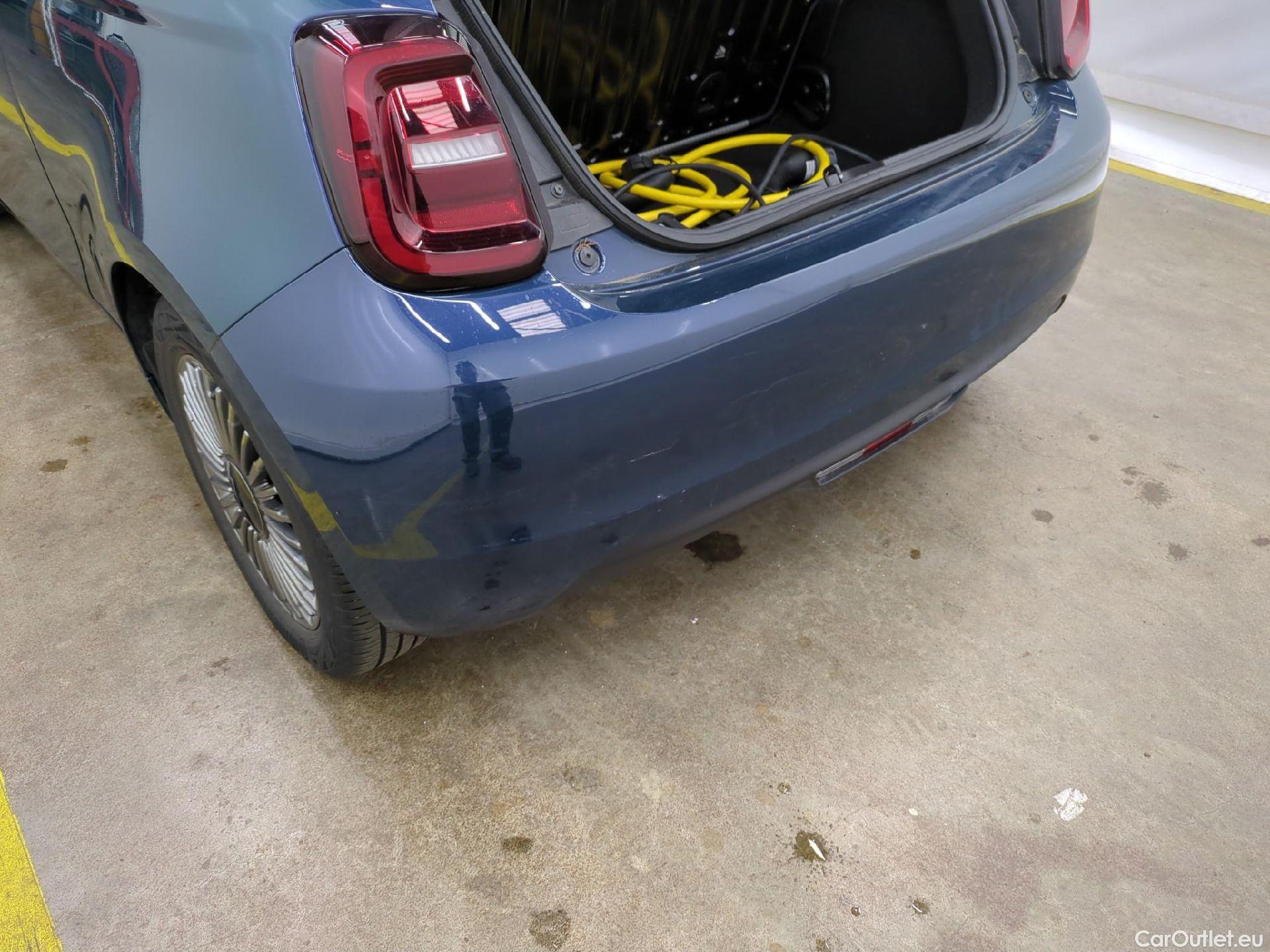  Fiat  500  e Icone 42kWh BVA #23